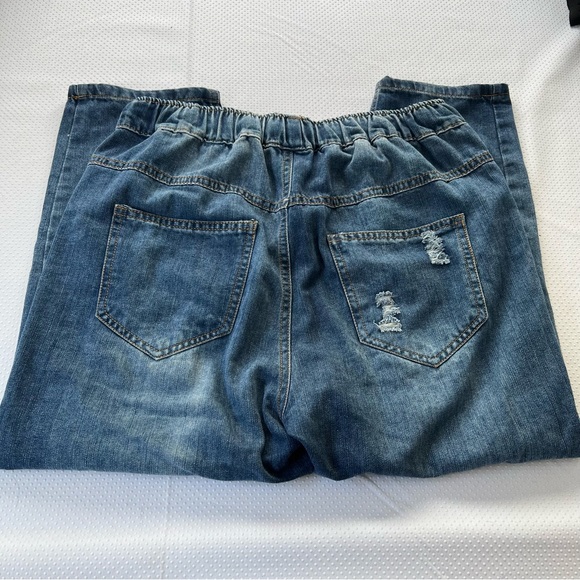 Selling Paint 3/4 Length Cropped Patch Detail Pull On Loose Fit Jeans L - Picture 6 of 6